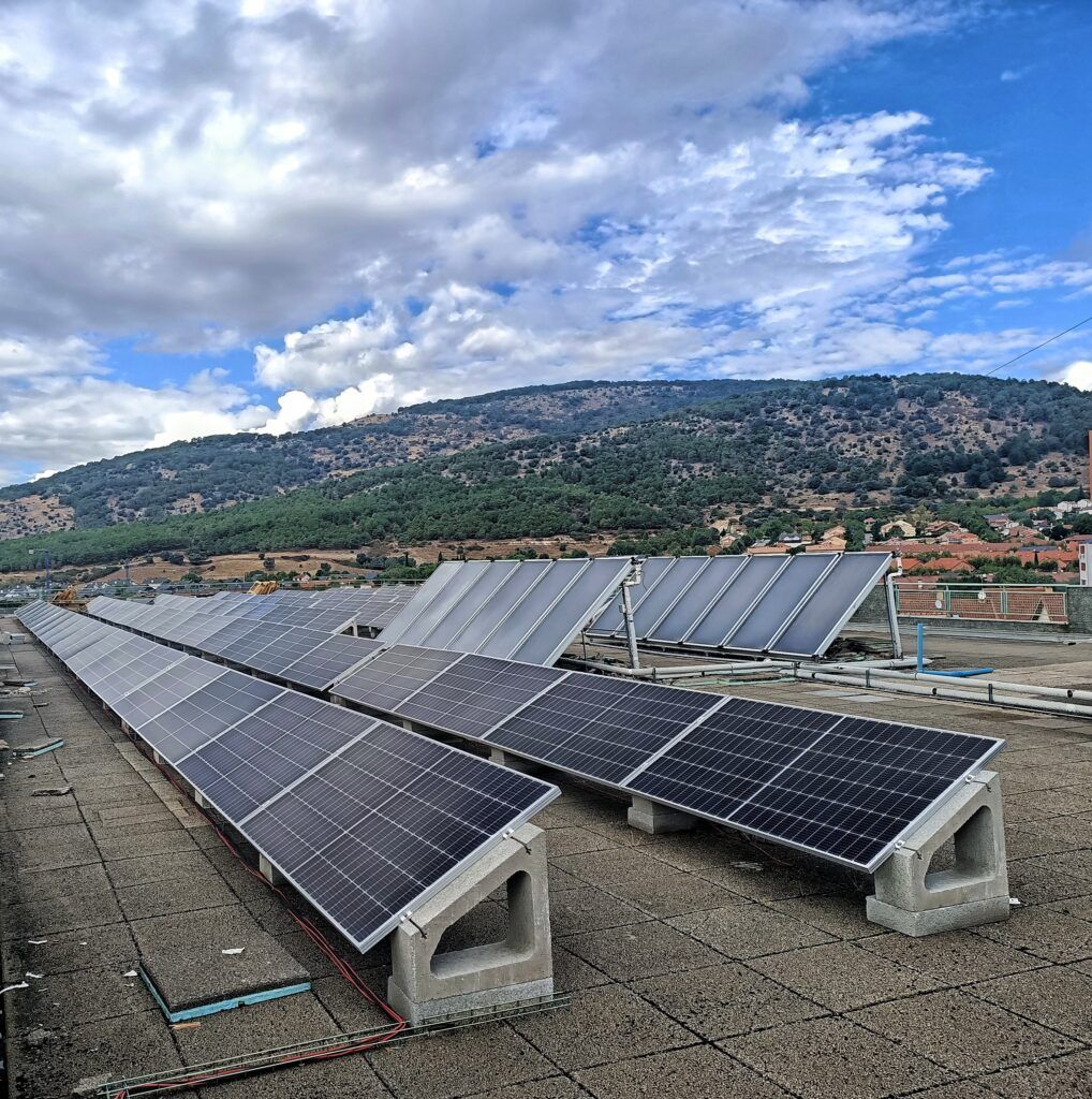 FONTENEBRO INTERNATIONAL SCHOOL WILL CONSUME LARGE PART OF ITS OWN ENERGY WITH THE INSTALLATION OF 190 SOLAR PANELS ☀️♻️